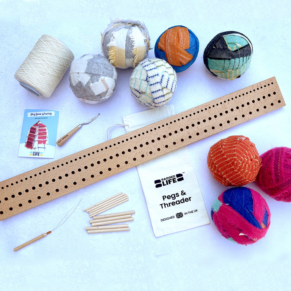 Beginner Peg Loom Weaving Kit - Makes 130 x 90cm Woollen Rug