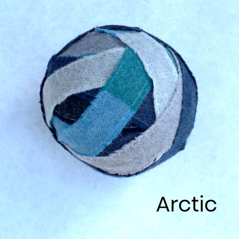 Ragged Life Blue 100% Wool Blanket Yarn Offcuts Fabric for Rag Rugging