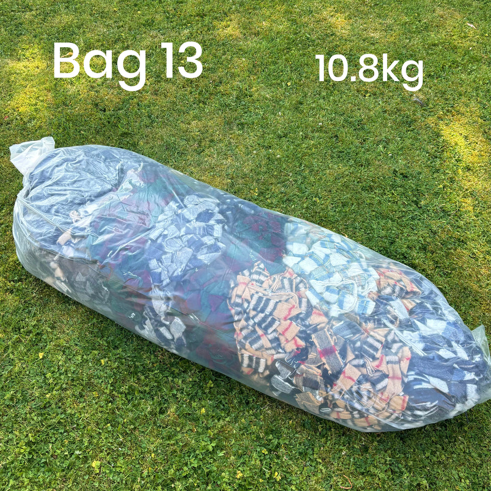 STOCK CLEARANCE - 10-15kg Bulk Wool Blanket Selvedge Yarn Bags