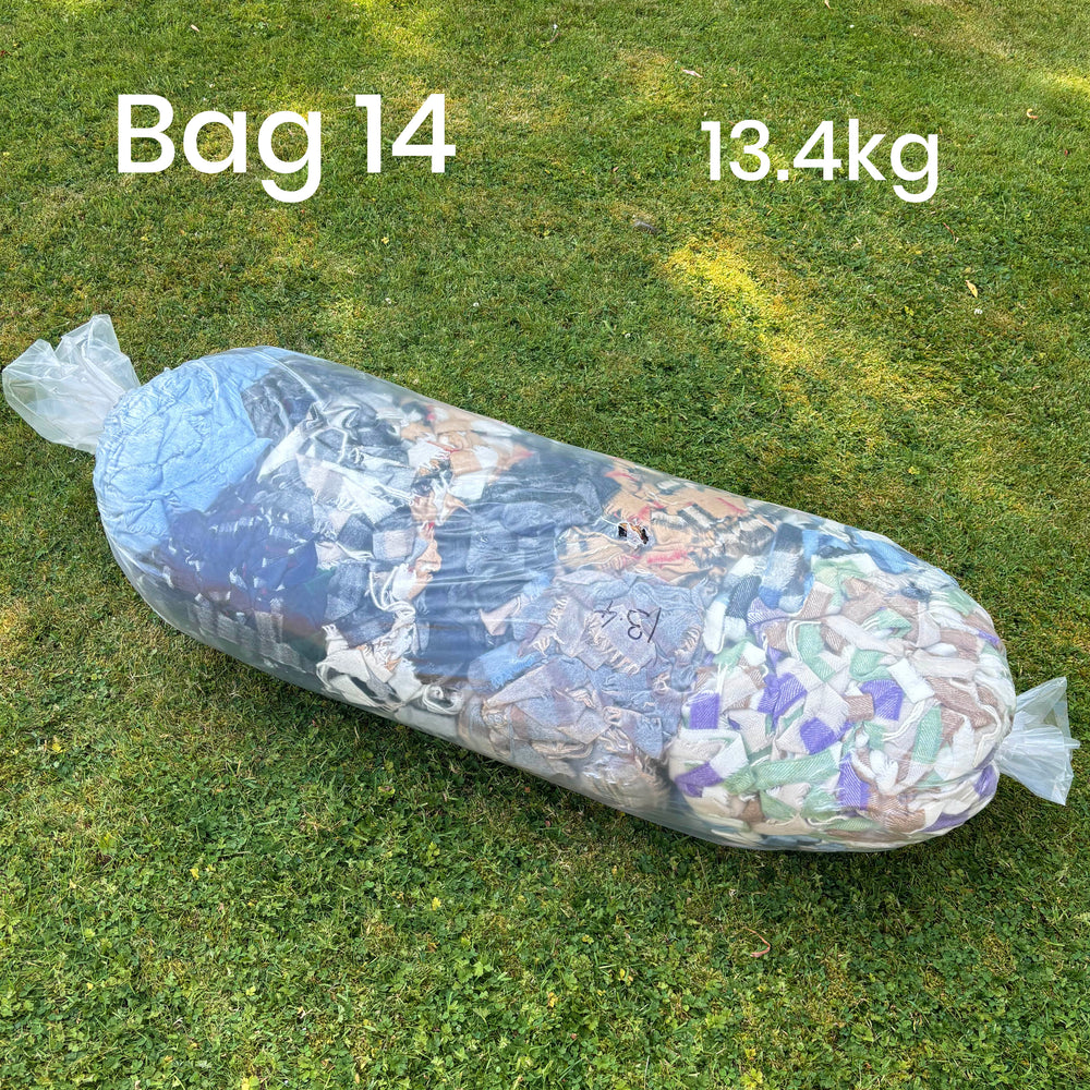 STOCK CLEARANCE - 10-15kg Bulk Wool Blanket Selvedge Yarn Bags