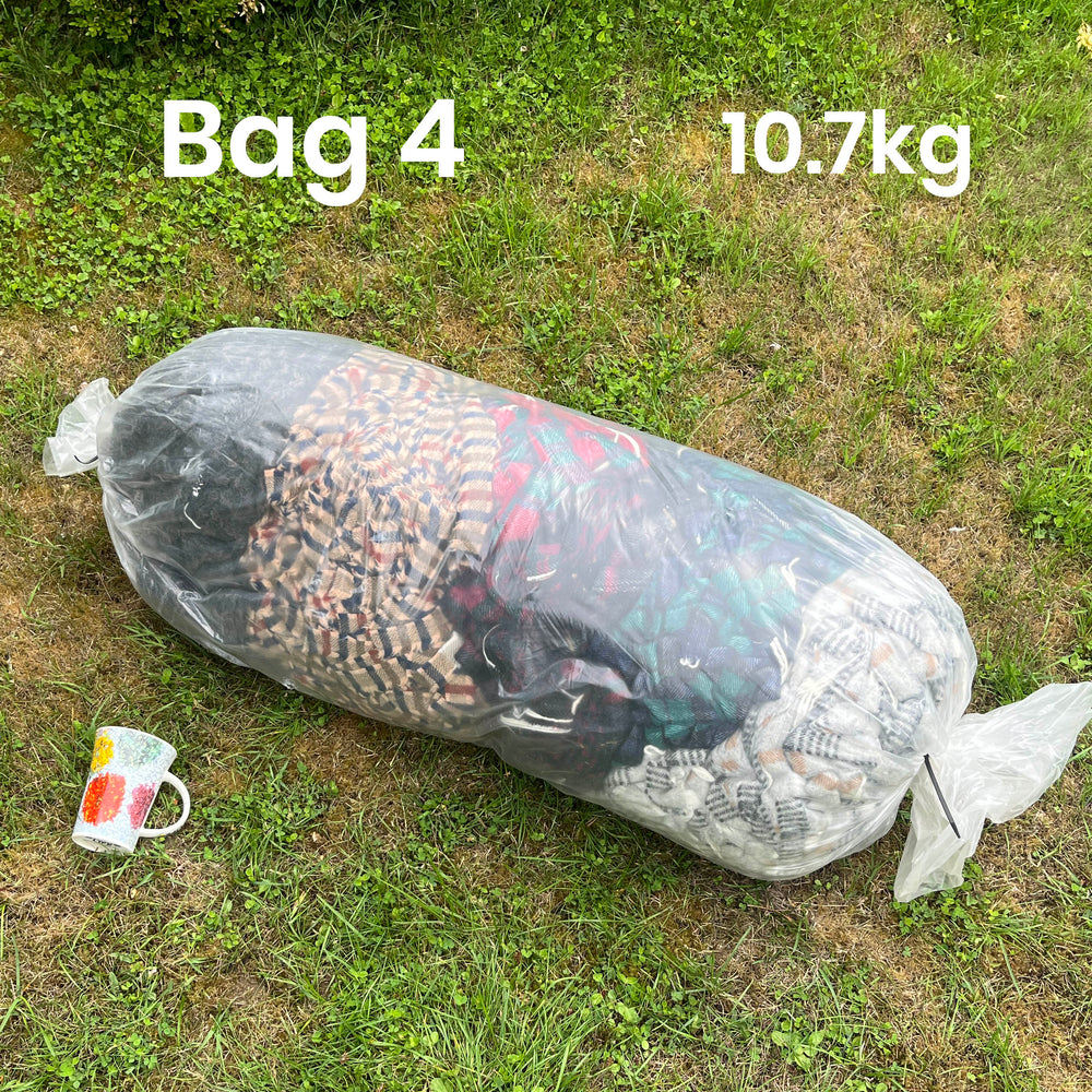 STOCK CLEARANCE - 10-15kg Bulk Wool Blanket Selvedge Yarn Bags