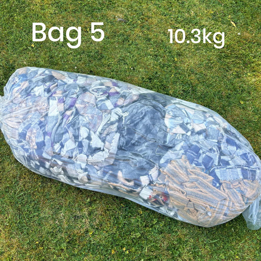 STOCK CLEARANCE - 10-15kg Bulk Wool Blanket Selvedge Yarn Bags