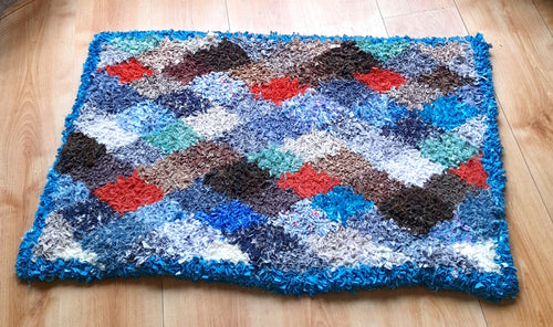 Diamond pattern short shaggy rag rug made by Helen