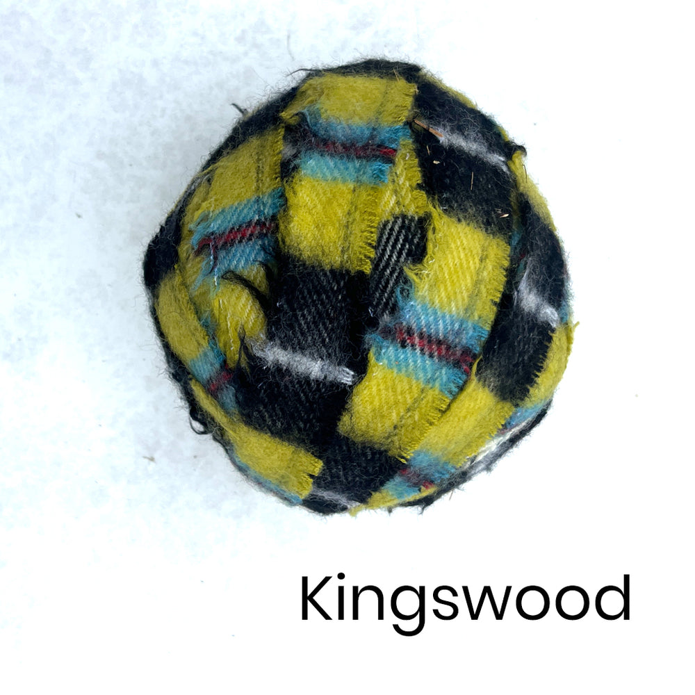 STOCK CLEARANCE - 100% Wool Blanket Yarn - Grab Yourself a Bargain!
