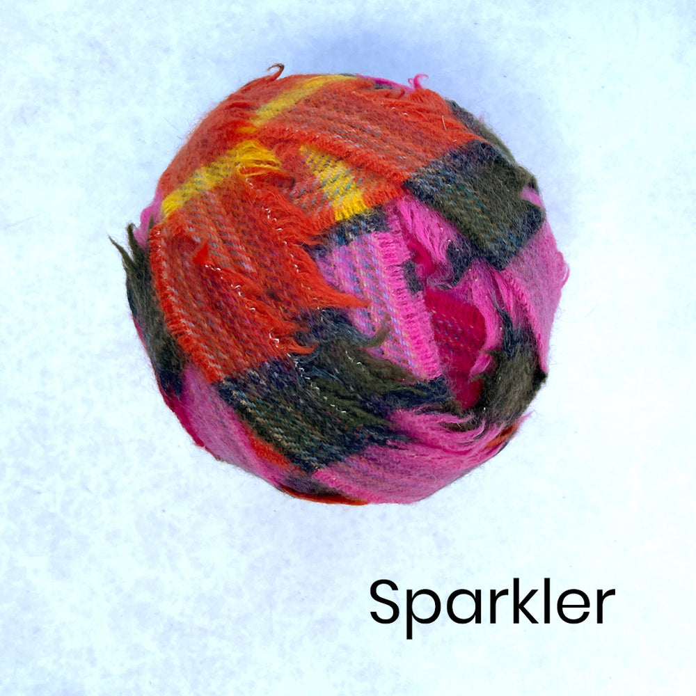 STOCK CLEARANCE - 100% Wool Blanket Yarn - Grab Yourself a Bargain!