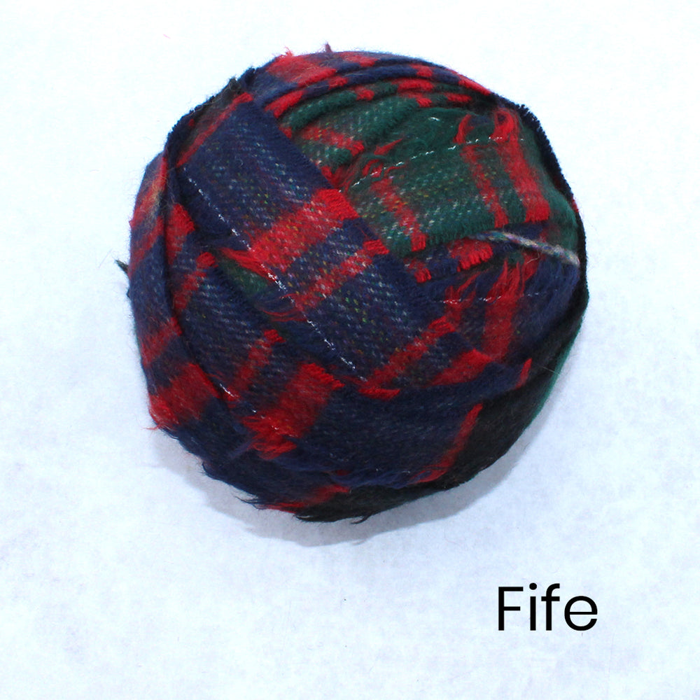 STOCK CLEARANCE - 100% Wool Blanket Yarn - Grab Yourself a Bargain!