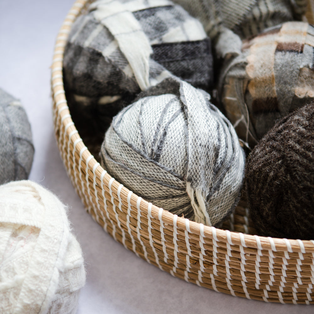 Super soft grey and brown blanket yarn for rug making