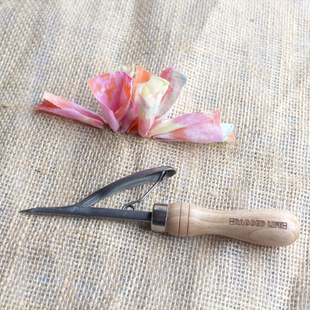 Buy a new quality Ragged Life rag rug spring tool for shaggy rag rugging and rug making