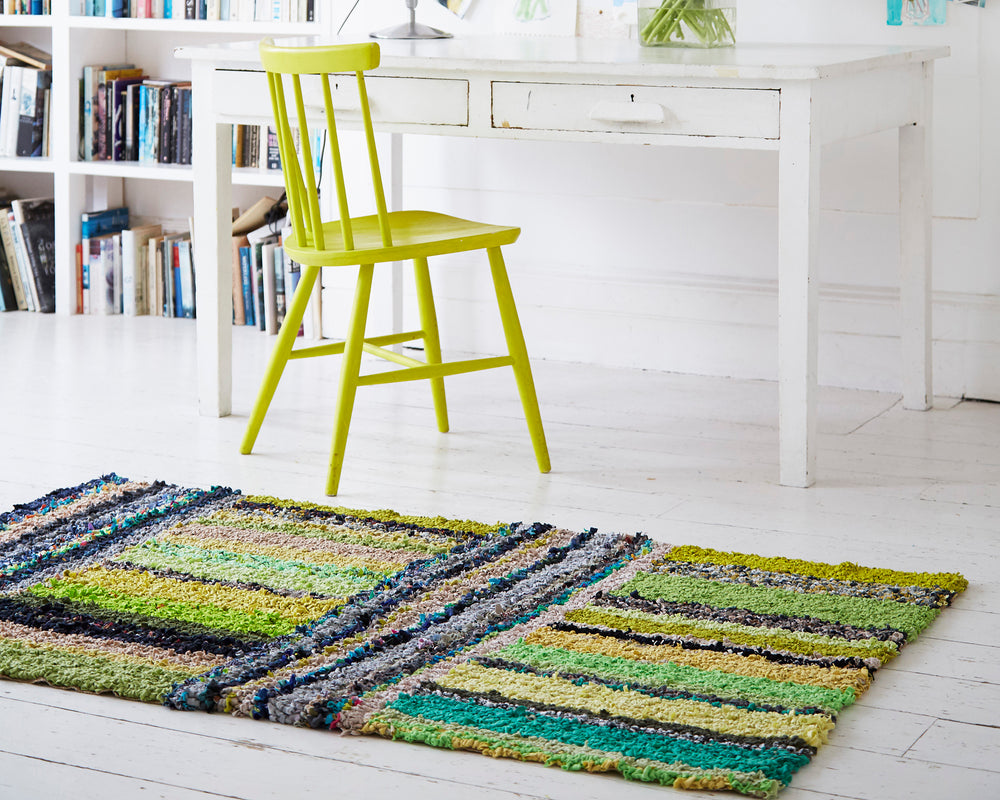 Quality Rug Hook Tool for Rag Rugs - Easy for Loopy / Hooked Technique