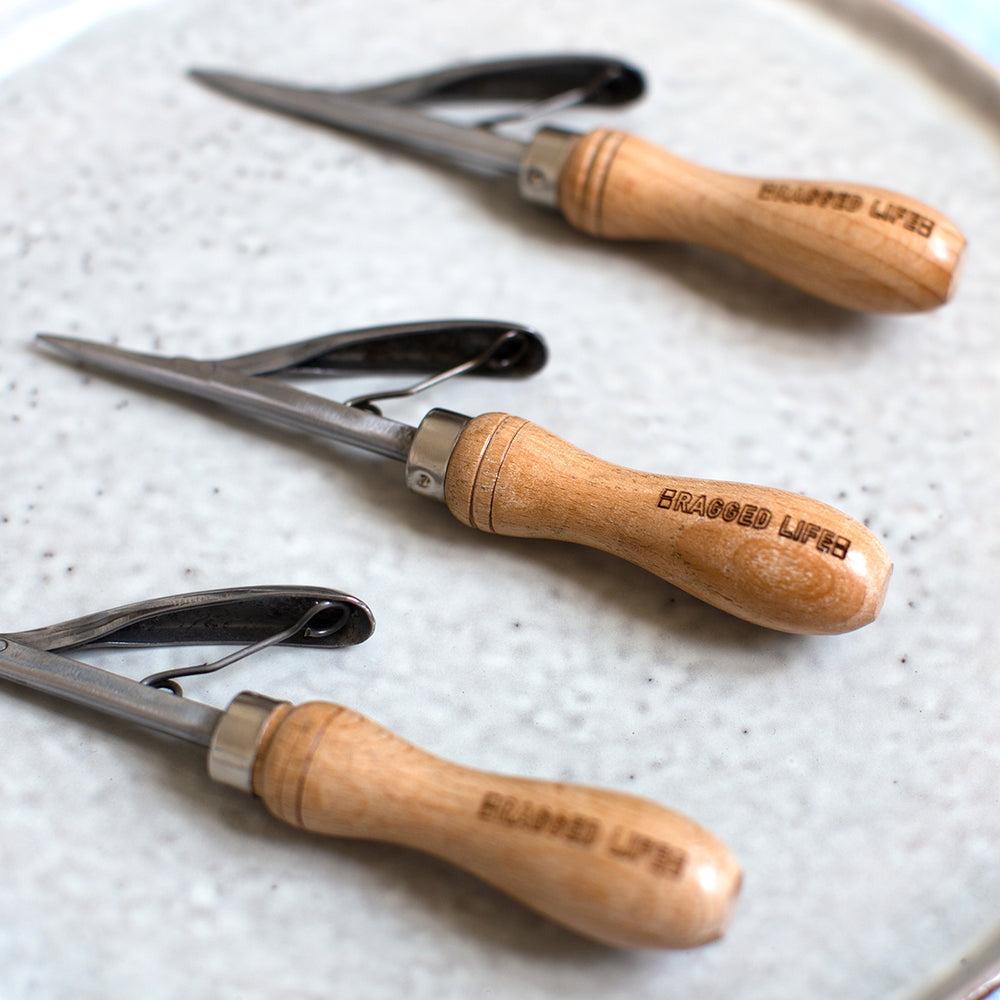 Quality Rag Rug Spring Tool for Shaggy Rag Rugs